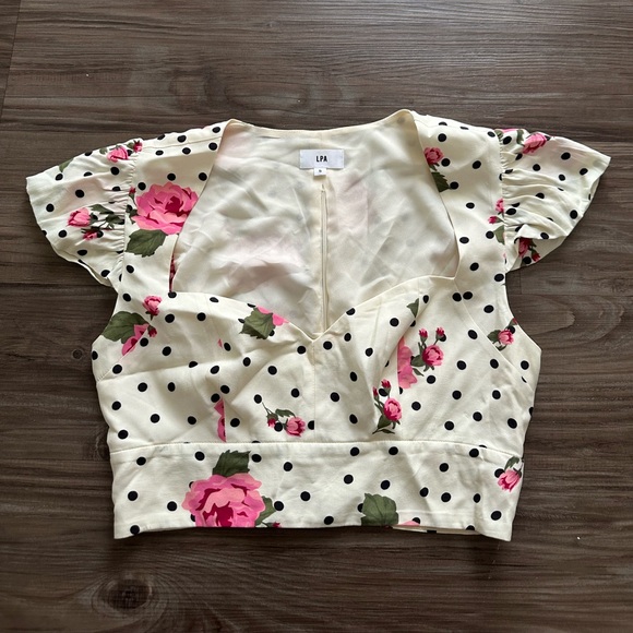 Revolve LPA Tracy crop top white, polka dot, floral - Picture 6 of 8